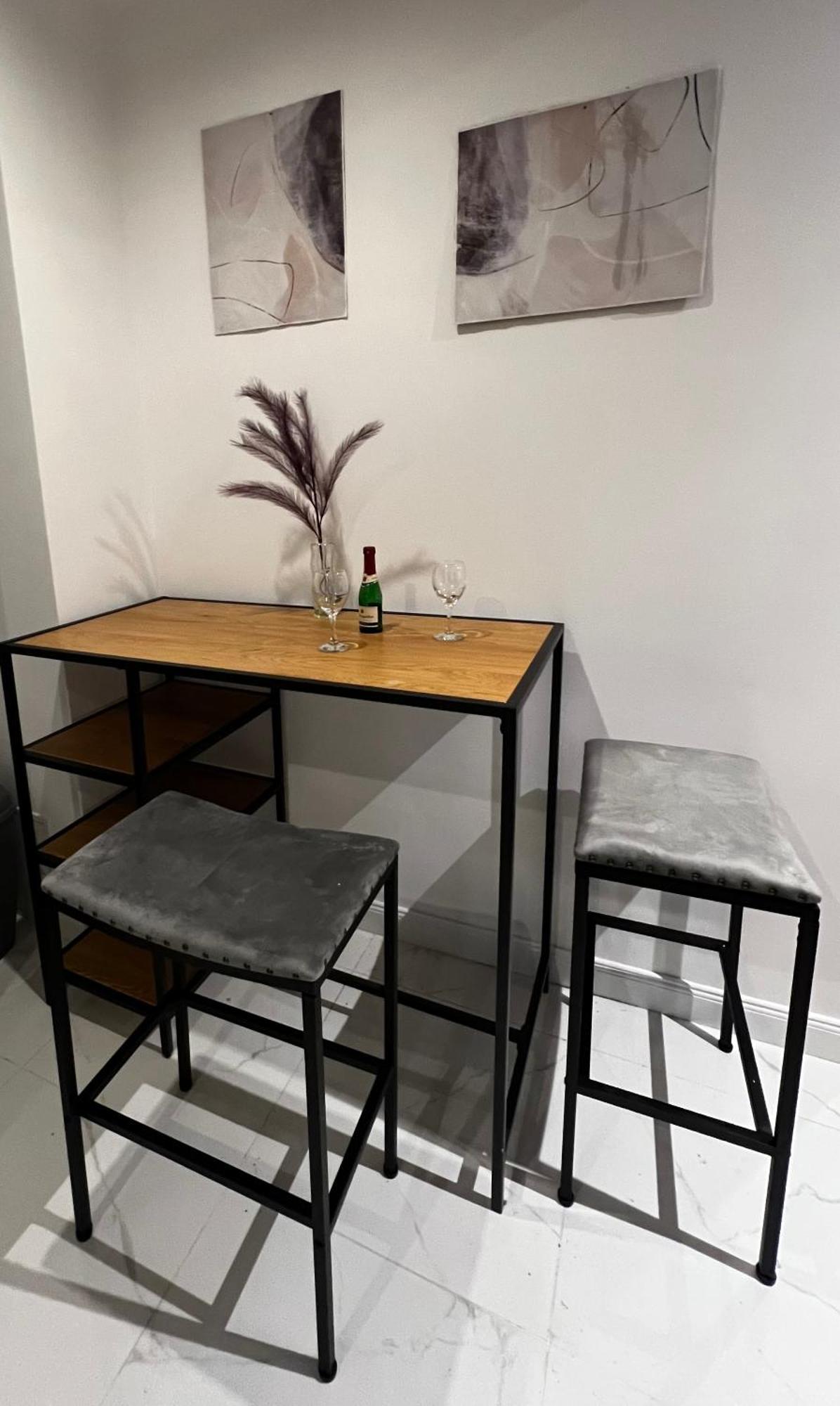 105 Quadratmeter Apartment, Parkplatz, Kinderfreundlich, 6 Personen, Wifi, Vollausgestattete Kueche, Crimmitschau Dış mekan fotoğraf
