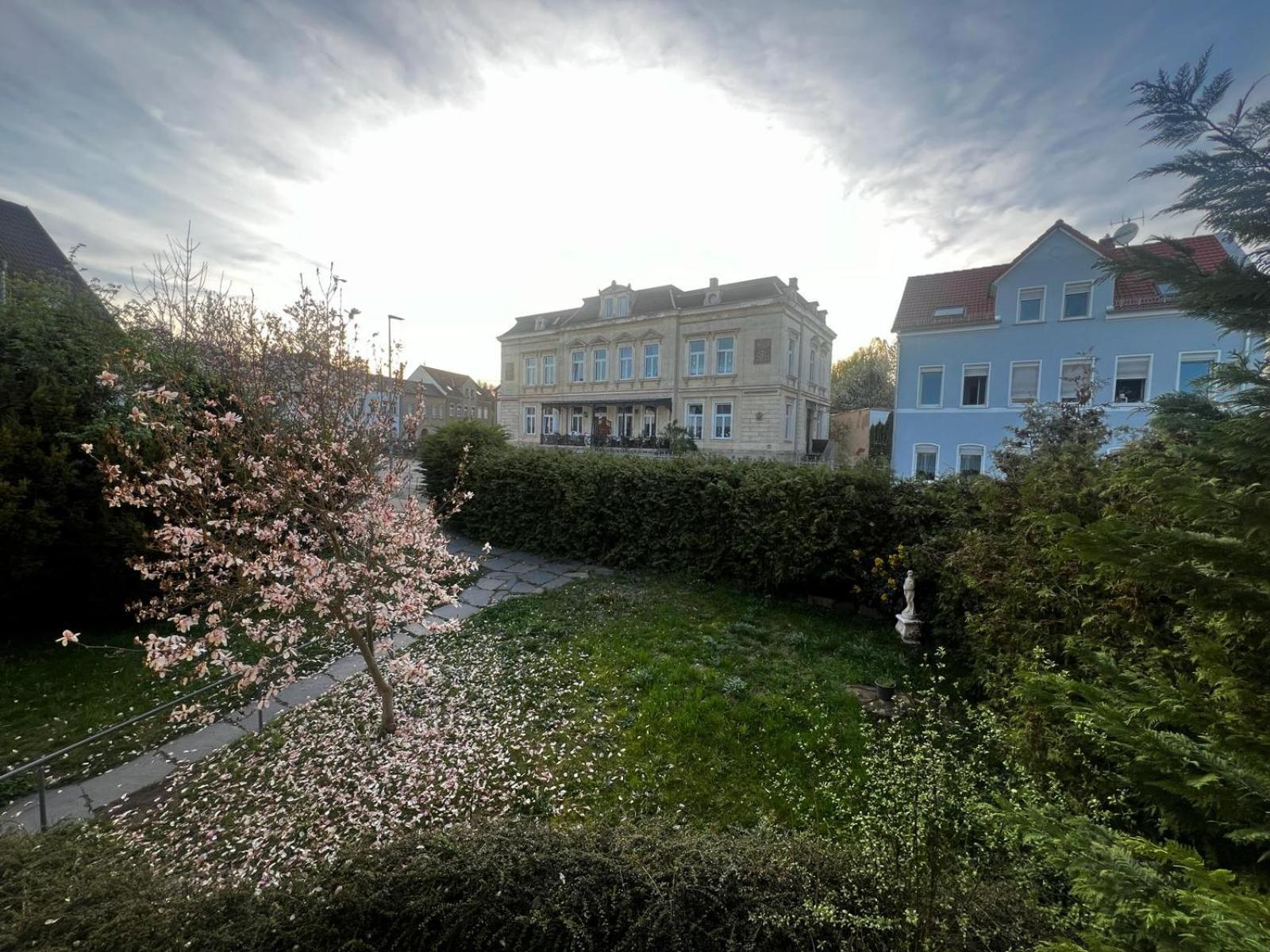 105 Quadratmeter Apartment, Parkplatz, Kinderfreundlich, 6 Personen, Wifi, Vollausgestattete Kueche, Crimmitschau Dış mekan fotoğraf